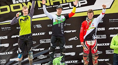 iXS EDC #1 Kranjska Gora: Fischbach und Widmann gewinnen Saisonauftakt