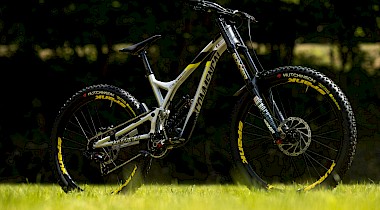 NEU: Commencal Surpreme 4.2