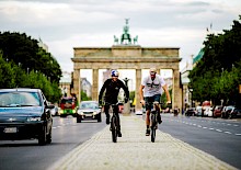 Kurzfilm „LederBROsen“ mit Danny MacAskill und Martin Söderström