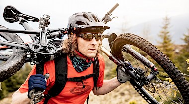 Präzision für einen besseren Durchblick: Die evil eye Sportbrille trace pro