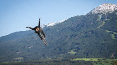 GEWINNE EINE WILDCARD ZUM CRANKWORX SLOPESTYLE – DER RED BULL ROOKIE AWARD GEHT IN DIE HEIßE PHASE!