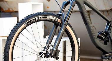 Sports Nut GmbH übernimmt Vertrieb für Onza Tires