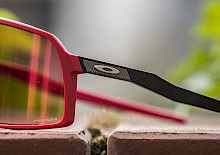 Die neue Oakley Sutro