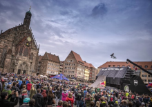 HISTORISCHE ALTSTADT & SPEKTAKULÄRE ACTION –  DER RED BULL DISTRICT RIDE KEHRT 2022 ZURÜCK