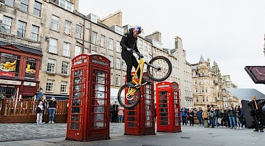 Danny MacAskill hebt Produkttests auf ein neues Level