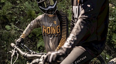 Riding Culture bringt eigene Downhill-Kollektion auf den Markt