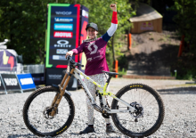 DH WORLD CUP: MARINE CABIROU UND RONAN DUNNE GEWINNEN IN POLEN